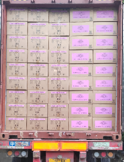 Voles Factory продължи да изнася крем за ръце и продукти за грижа за краката в САЩ през август, поддържайки стабилно сътрудничество.